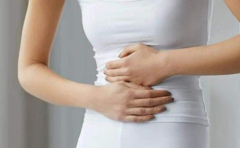 腹痛、腹胀、腰酸